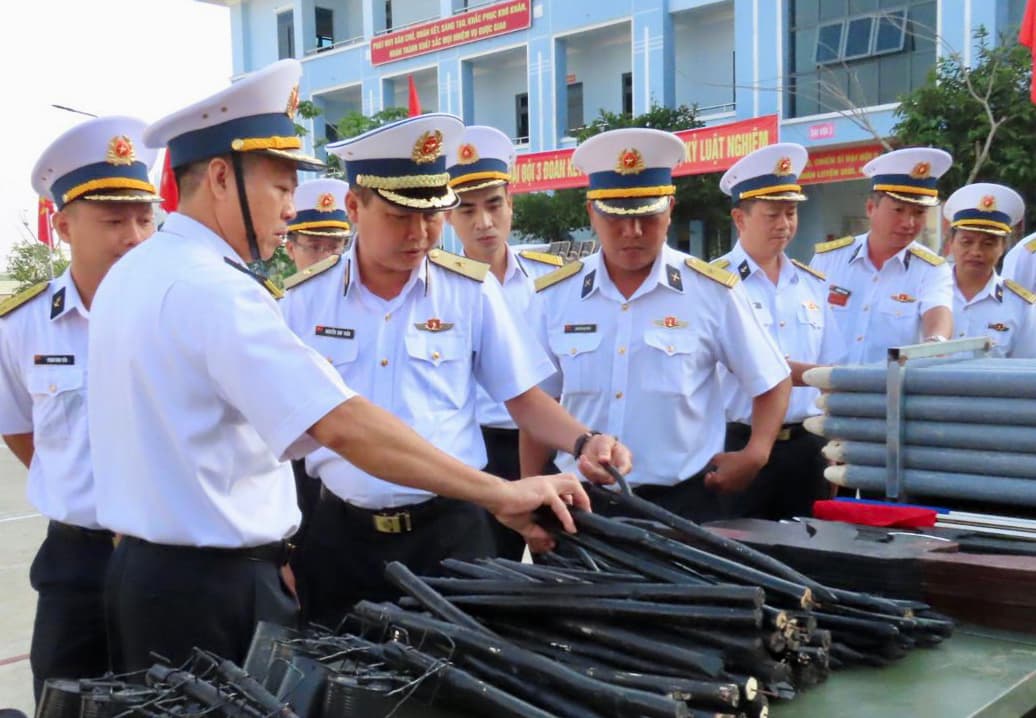 Kiểm tra công tác chuẩn bị huấn luyện tại Trung tâm Huấn luyện Vùng 2