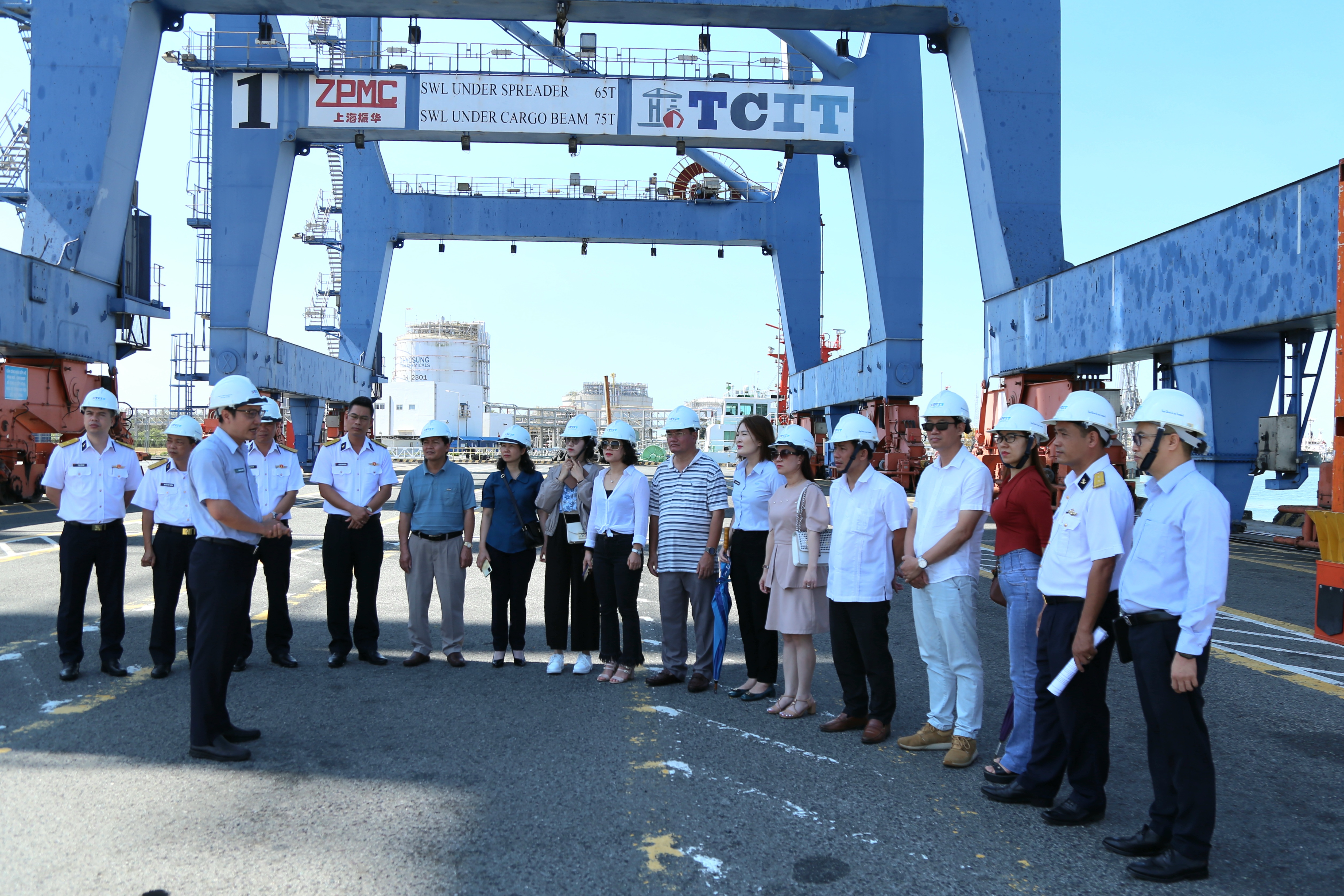 Đoàn cán bộ tuyên giáo tỉnh Gia Lai và Kon Tum tham quan Cụm cảng Tân cảng Cái Mép