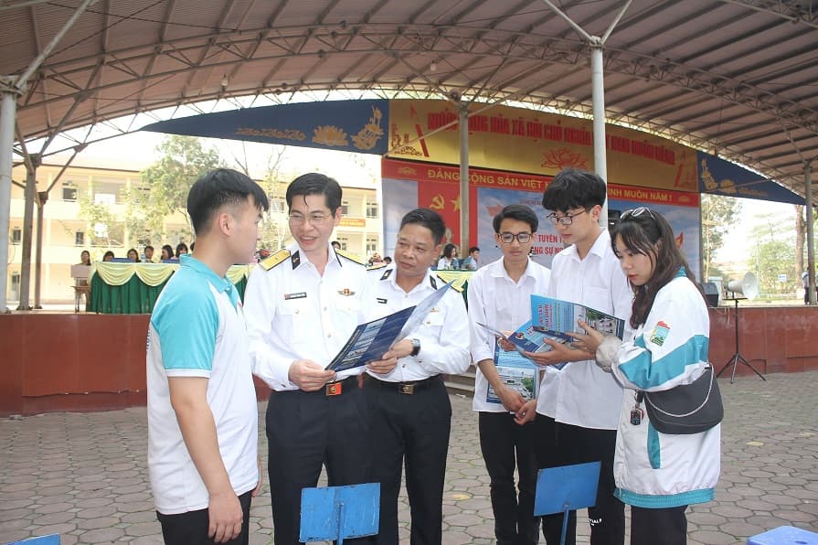 Cục Kỹ thuật: Thông tin về biển đảo và thu hút nguồn nhân lực