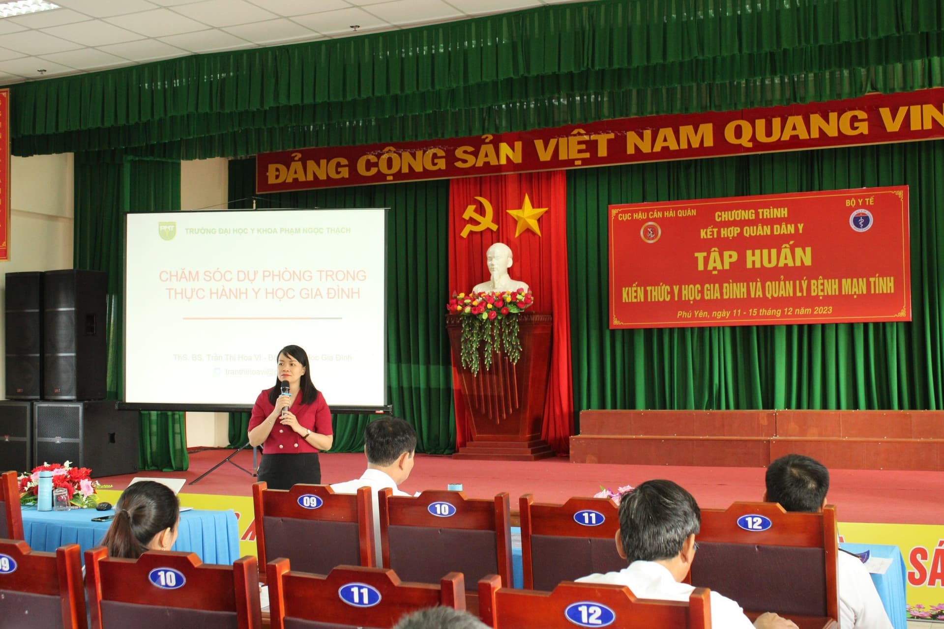 Tập huấn kiến thức y học gia đình và quản lý bệnh mạn tính