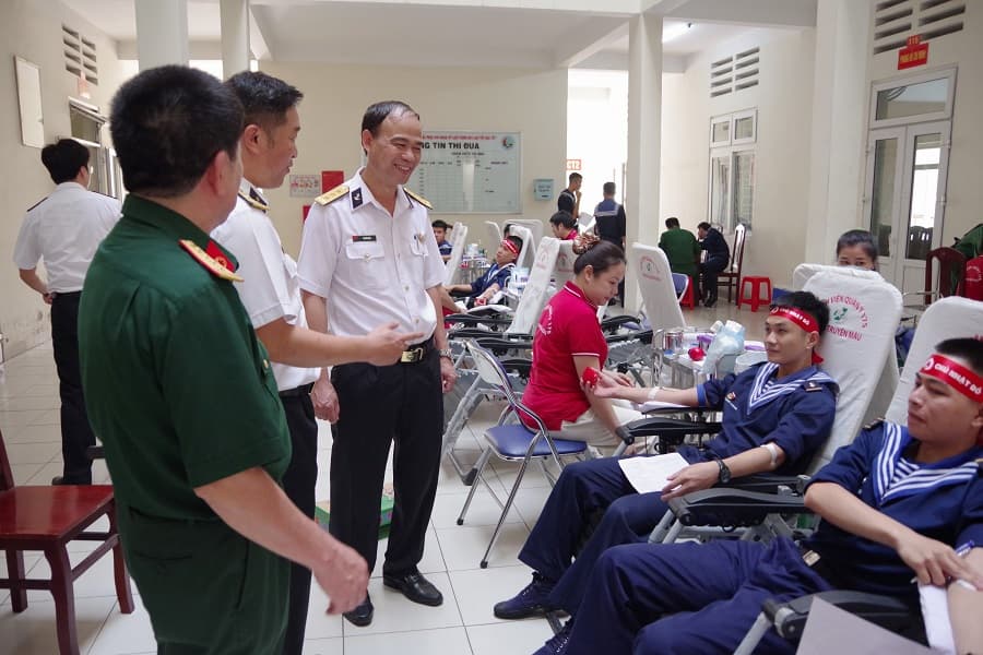 Trường Cao đẳng Kỹ thuật Hải quân tổ chức hiến máu tình nguyện năm 2023