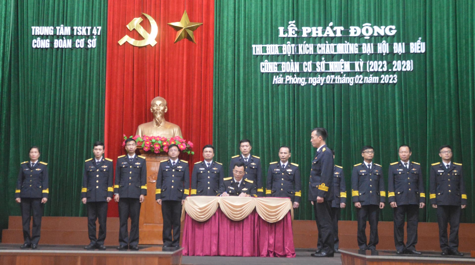 Trung tâm 47 phát động thi đua đột kích "60 ngày đêm hành động cao điểm"