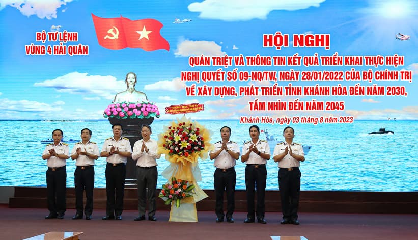 Vùng 4: Học tập, triển khai thực hiện Nghị quyết số 09 của Bộ Chính trị về xây dựng, phát triển tỉnh Khánh Hòa