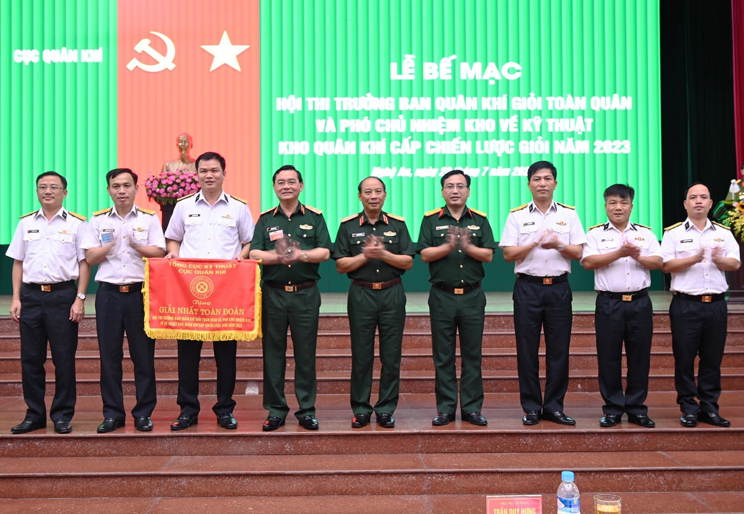 “Lính quân khí Hải quân” đua tài