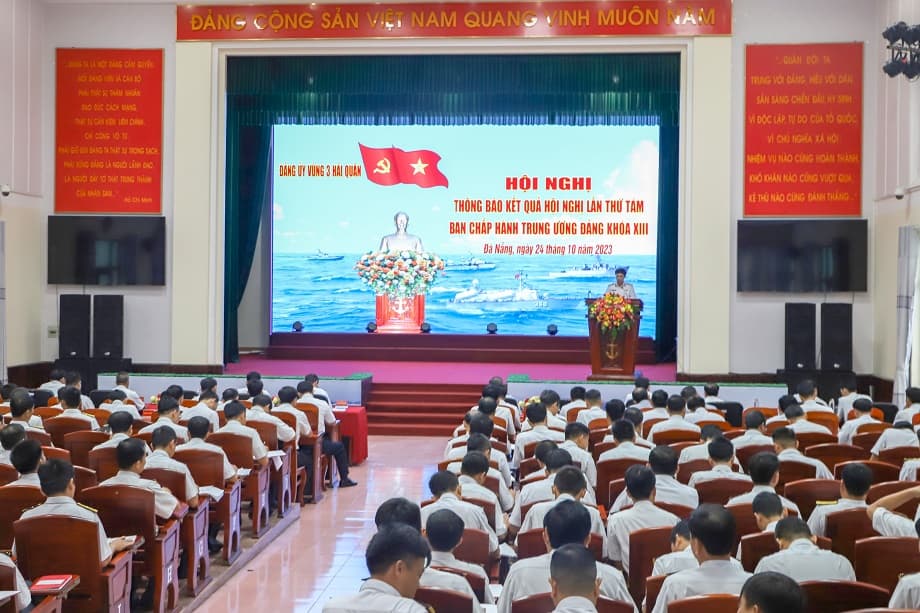 Vùng 3: Thông báo kết quả Hội nghị lần thứ 8 Ban Chấp hành Trung ương Đảng Khóa XIII