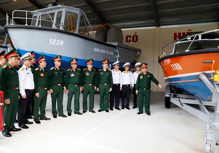 Tham quan đơn vị điểm về công tác kỹ thuật công binh