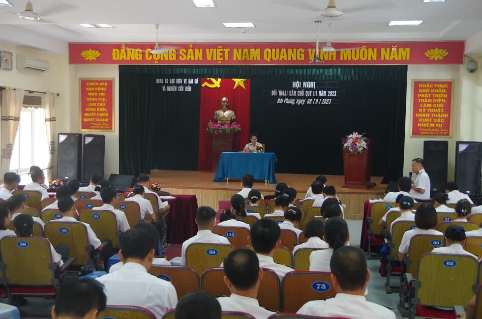 Đoàn Đo đạc biên vẽ hải đồ và nghiên cứu biển đối thoại dân chủ Quý III năm 2023