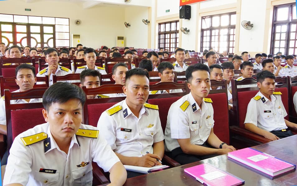 Lữ đoàn 146: Rút kinh nghiệm công tác huấn luyện, xây dựng chính quy, quản lý kỷ luật