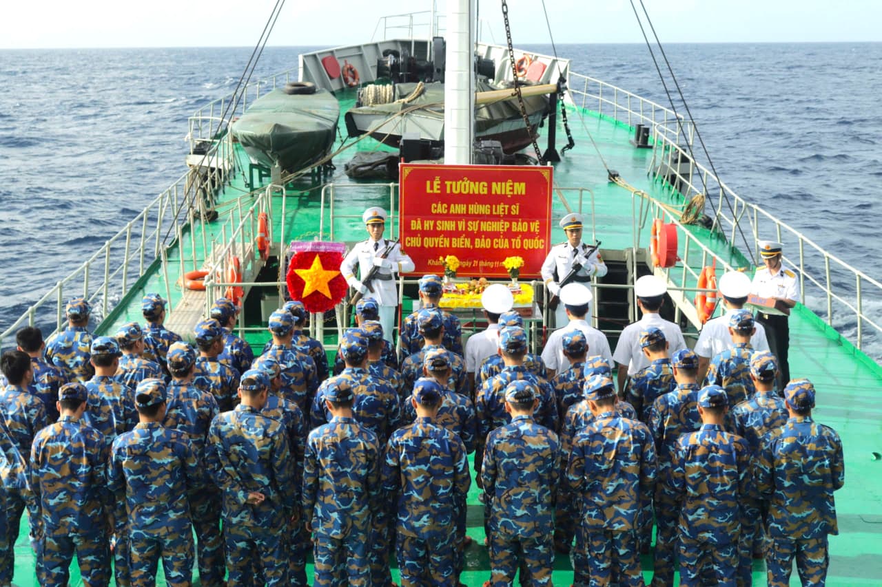 Tàu 936 hoàn thành nhiệm vụ huấn luyện đi biển đường dài