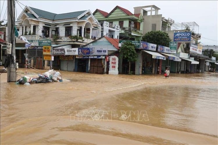 Mưa lớn do ảnh hưởng bão Kalmaegi