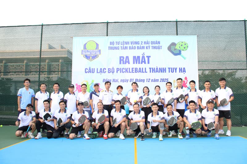 Giao lưu thể thao chào mừng kỷ niệm 81 năm ngày thành lập Quân đội