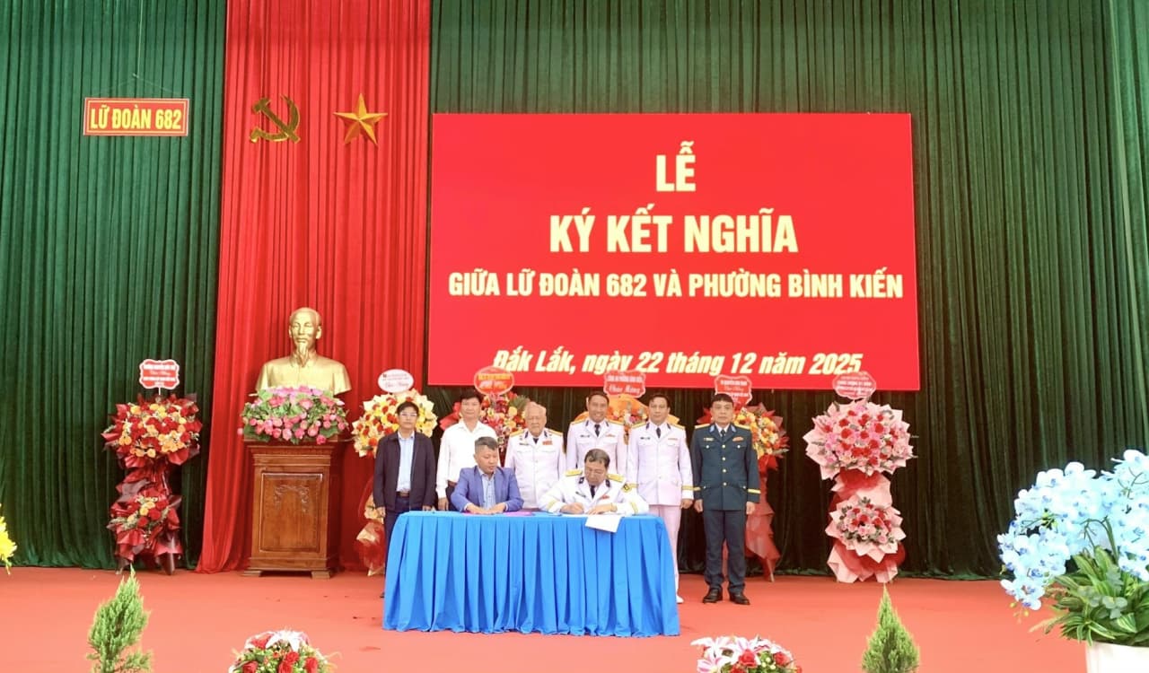 Lữ đoàn 682 tổ chức Hội nghị đoàn kết quân dân