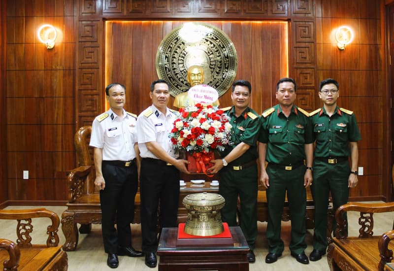 Gắn kết tình quân dân trên địa bàn đóng quân