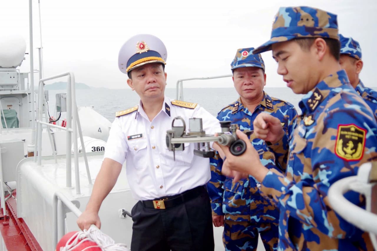 Các đơn vị Vùng 3 hoàn thành nhiệm vụ huấn luyện và kiểm tra trên biển