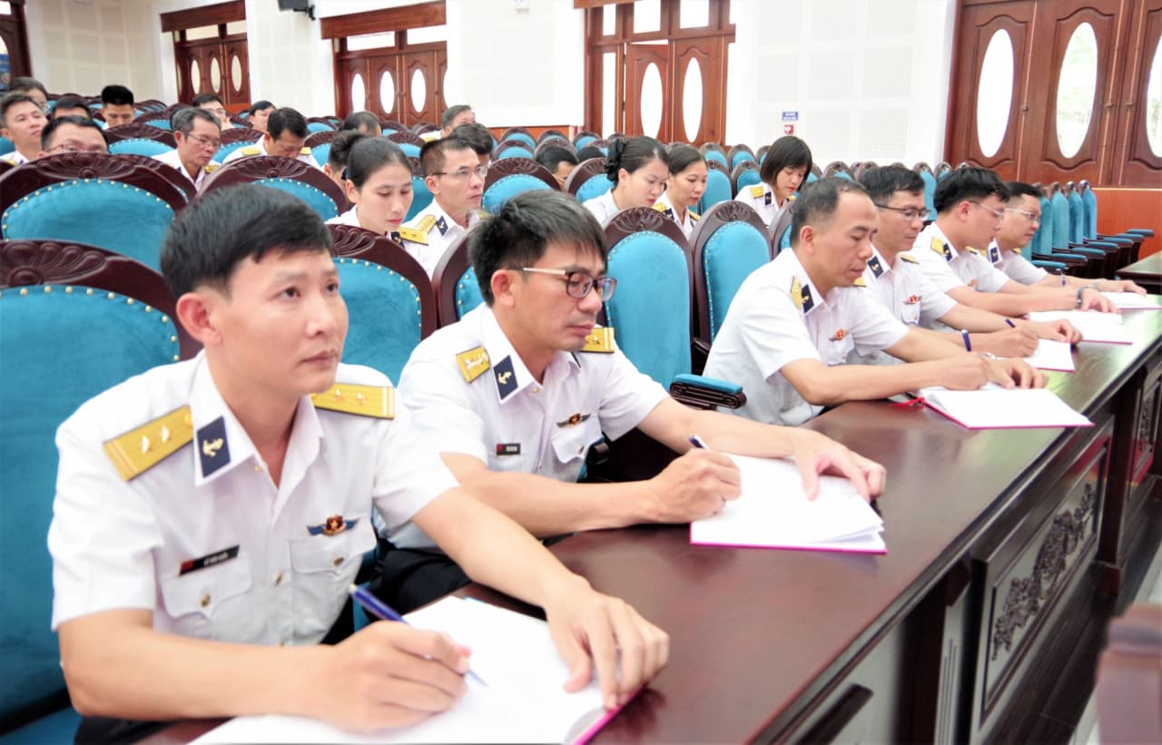 Học viện Hải quân tập huấn giảng viên khoa học xã hội và nhân văn