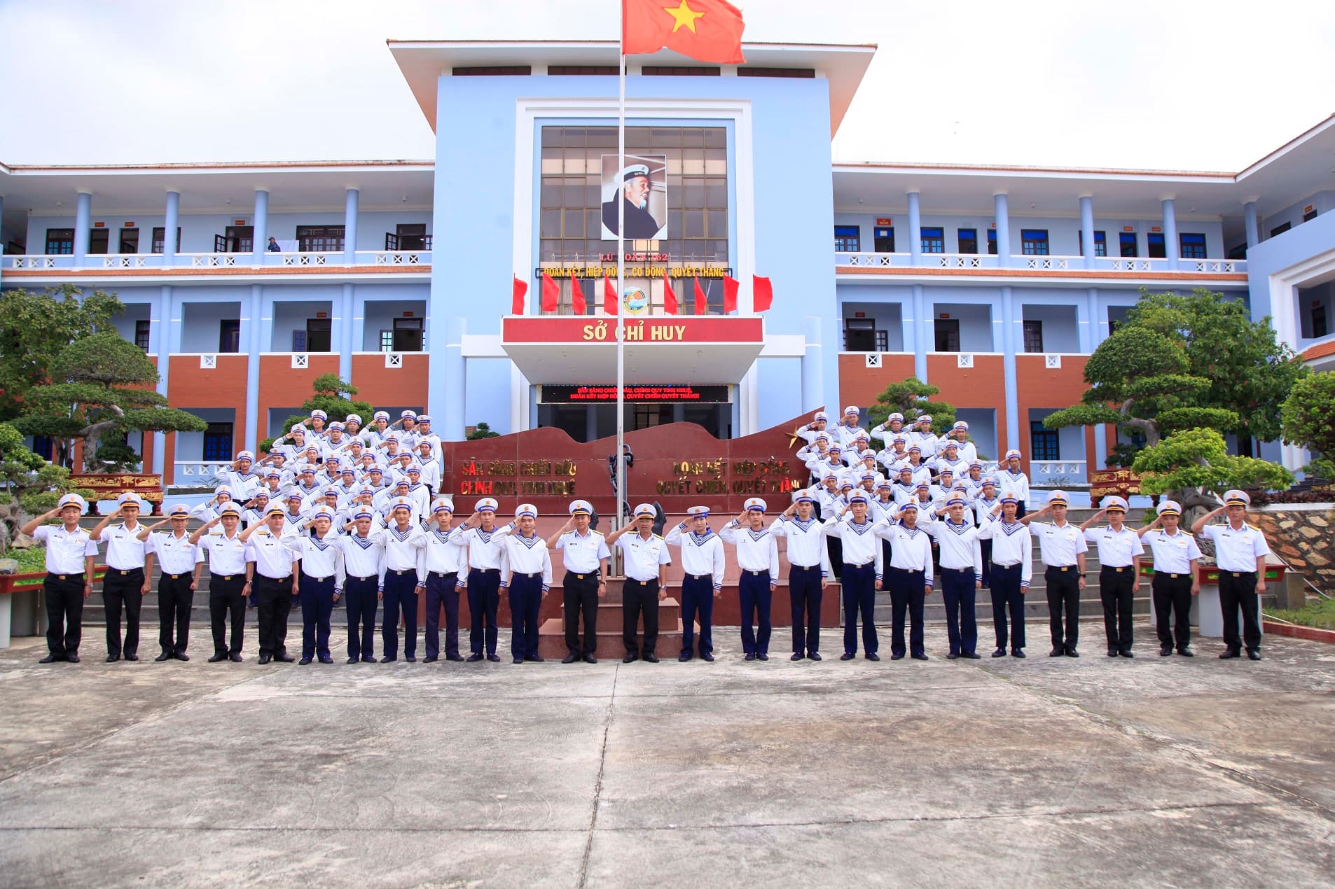 Lữ đoàn 162 gặp mặt, chia tay HSQ-BS hoàn thành nghĩa vụ quân sự