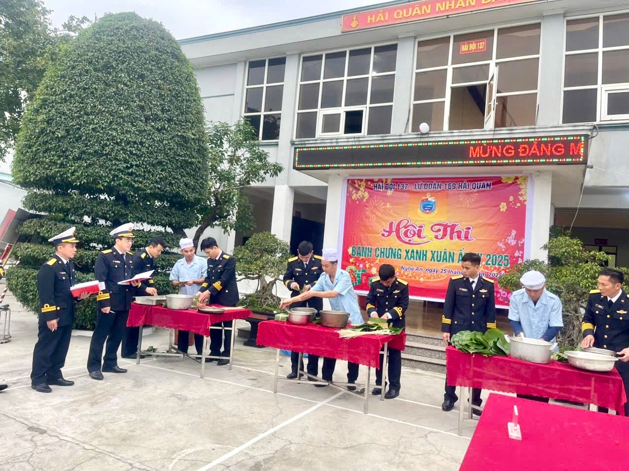 Lữ đoàn 169: Hội thi “Bánh chưng xanh” Xuân Ất Tỵ 2025