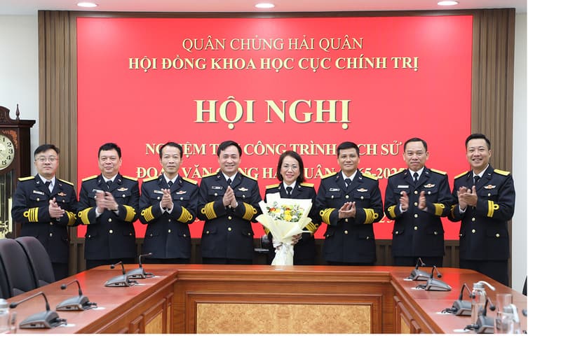 Cục Chính trị: Nghiệm thu công trình Lịch sử Đoàn Văn công Hải quân (1965-2025)