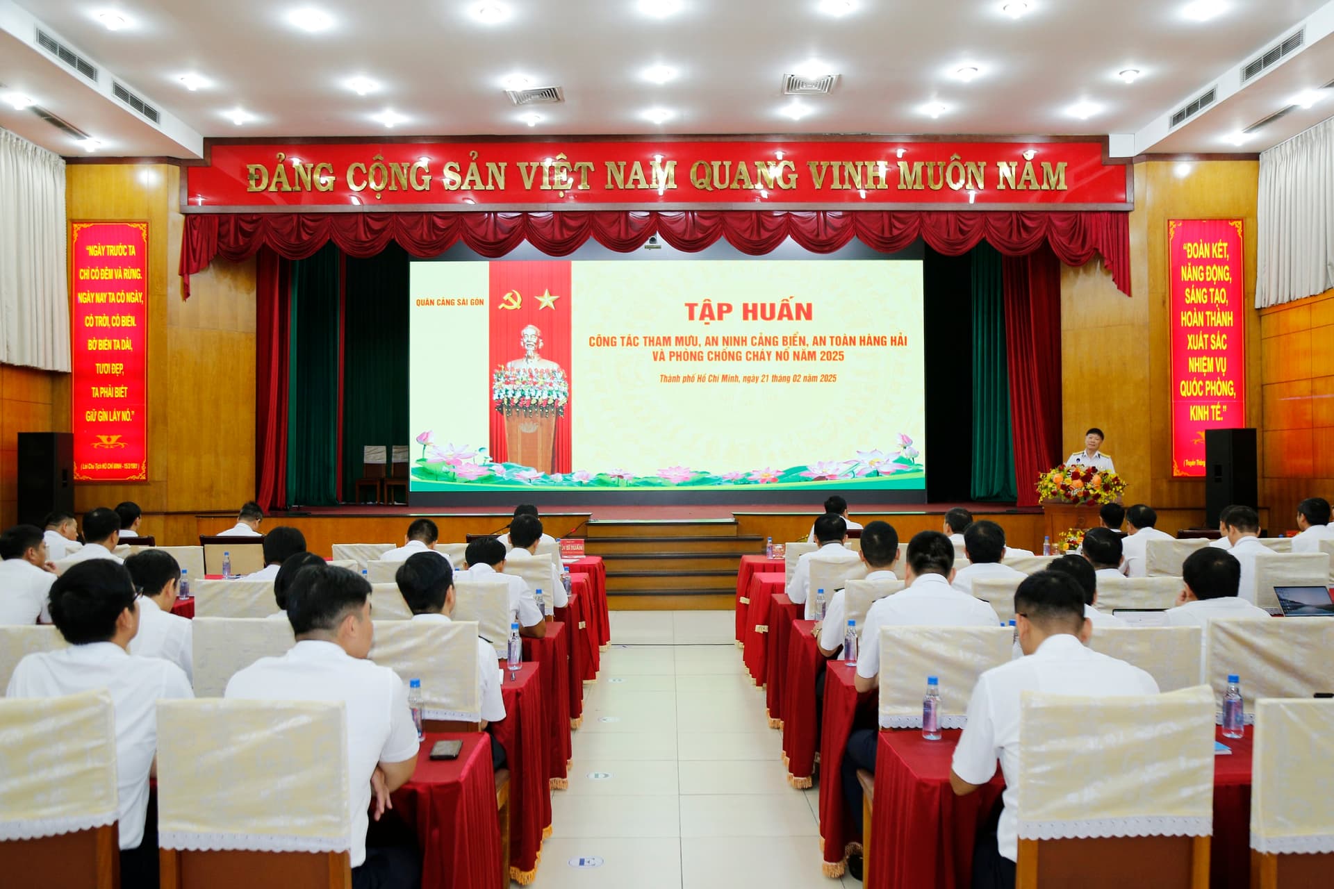 Quân cảng Sài Gòn: Tập huấn công tác tham mưu, an ninh cảng biển