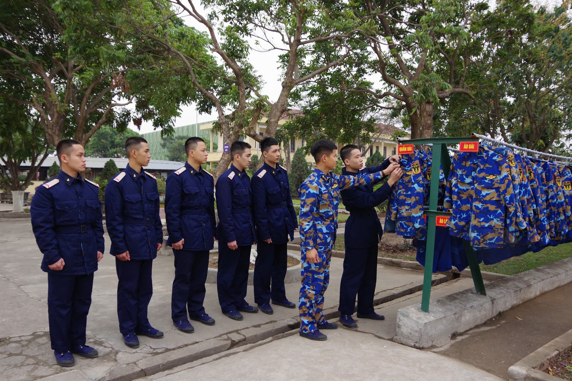 Vững vàng những bước chân đầu tiên