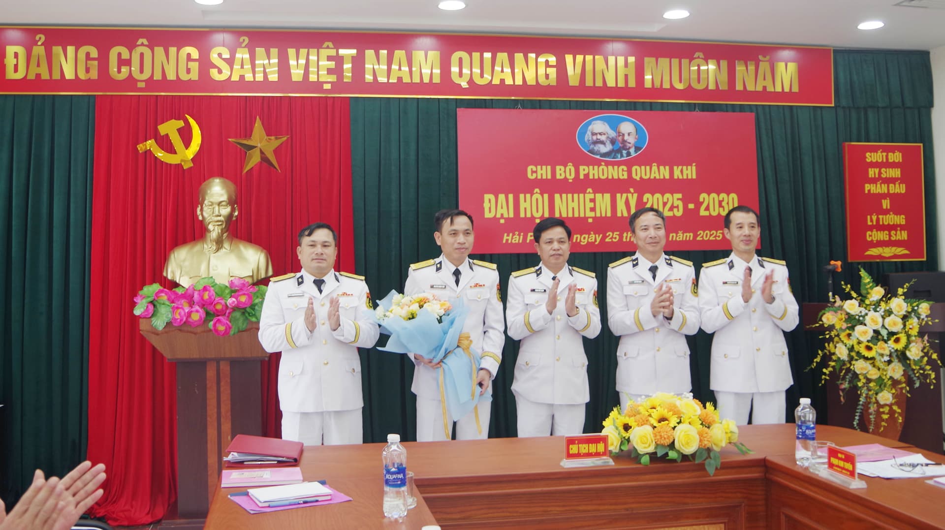 Chi bộ Phòng Quân khí: Lãnh đạo thực hiện tốt chức năng tham mưu, đề xuất về công tác kỹ thuật quân khí
