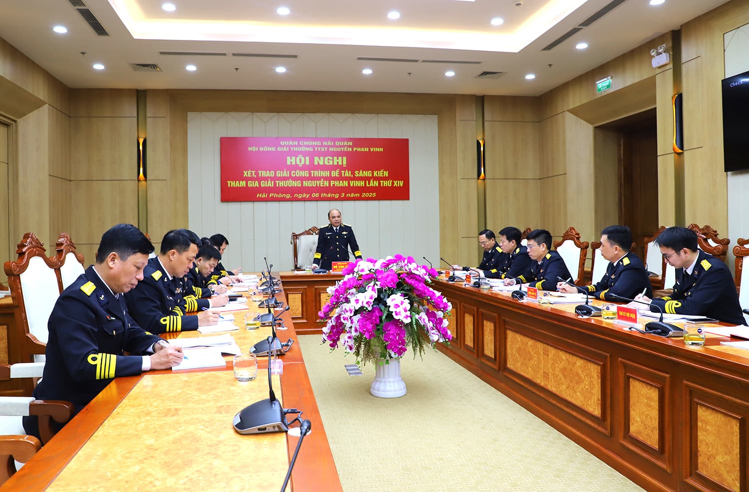 Hội đồng Giải thưởng Nguyễn Phan Vinh xét trao giải đề tài, sáng kiến lần thứ XIV