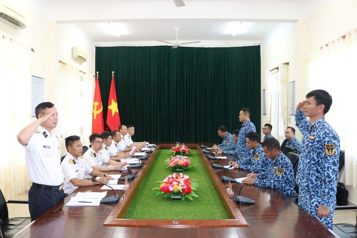 Lữ đoàn 189: Hội thi sĩ quan vũ khí giỏi