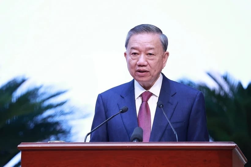 Nước Việt Nam là một, dân tộc Việt Nam là một