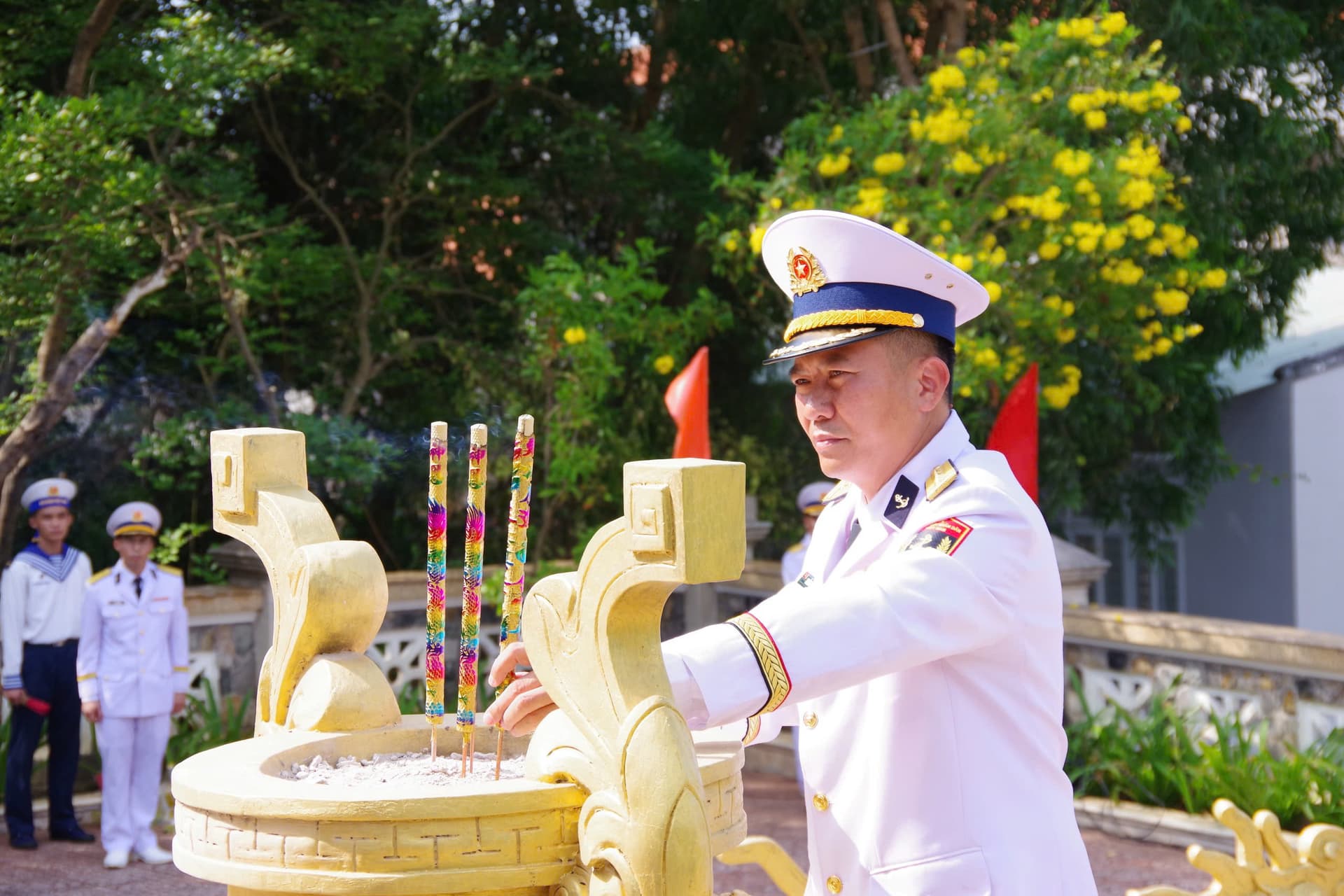 Vùng 2  tri ân người có công bằng nhiều việc làm ý nghĩa