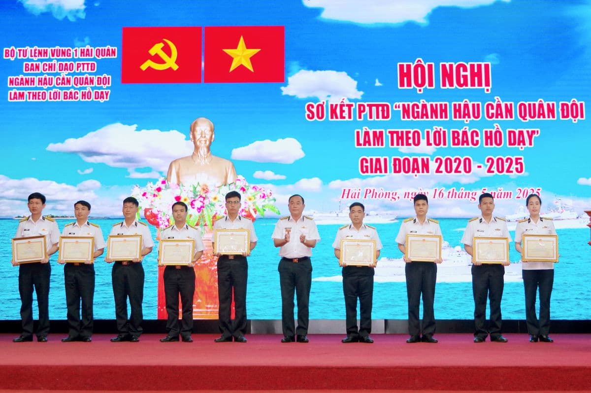 Vùng 1: Sơ kết phong trào thi đua “Ngành Hậu cần Quân đội làm theo lời Bác Hồ dạy”