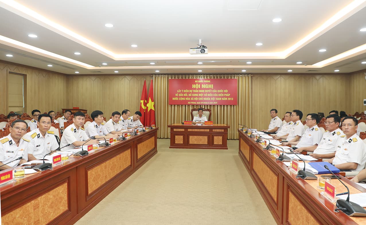 Hội nghị lấy ý kiến dự thảo sửa đổi Nghị quyết của Quốc hội về sửa đổi, bổ sung một số điều của Hiến pháp năm 2013
