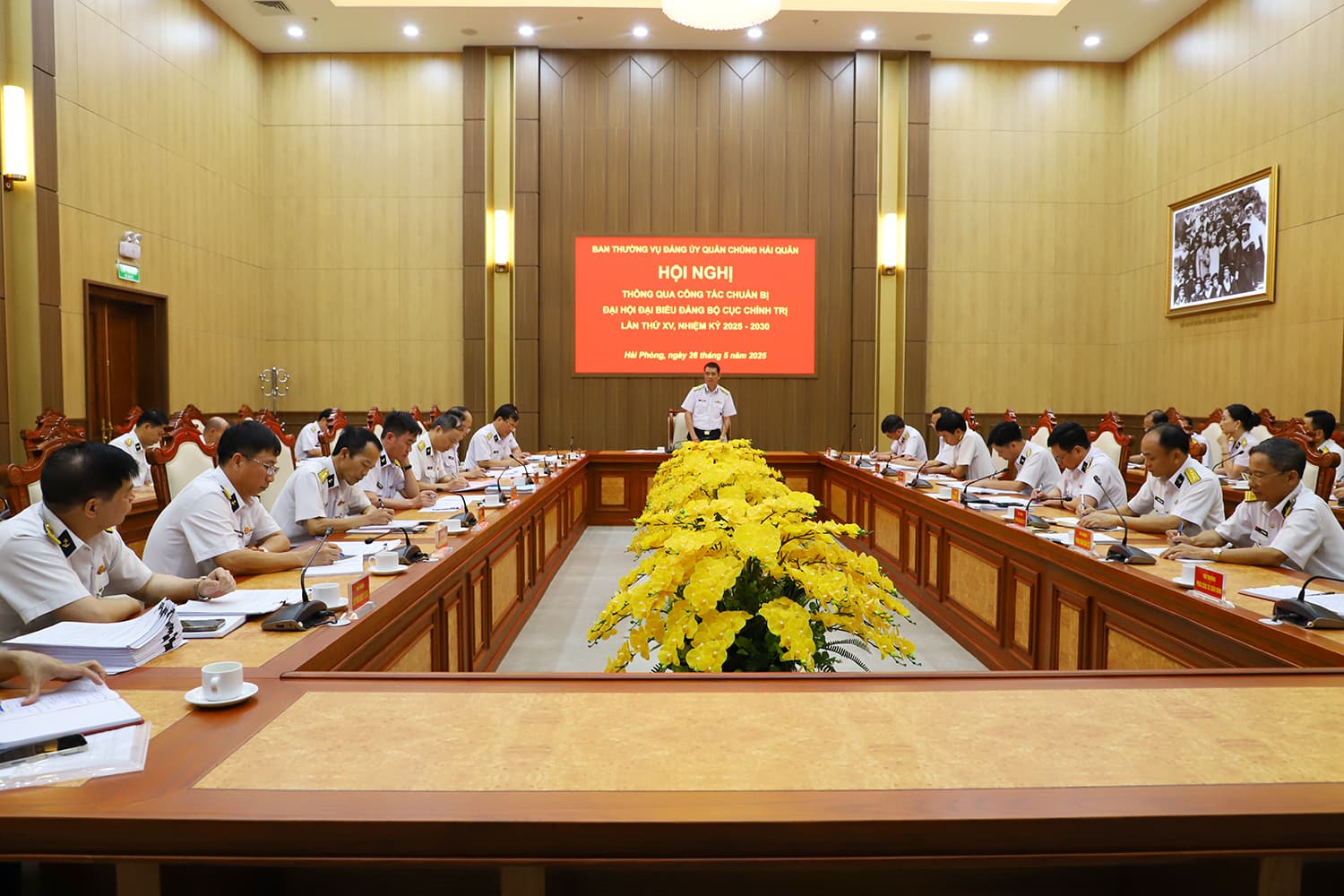 Ban Thường vụ Đảng ủy Quân chủng thông qua công tác chuẩn bị Đại hội đại biểu Đảng bộ Cục Chính trị