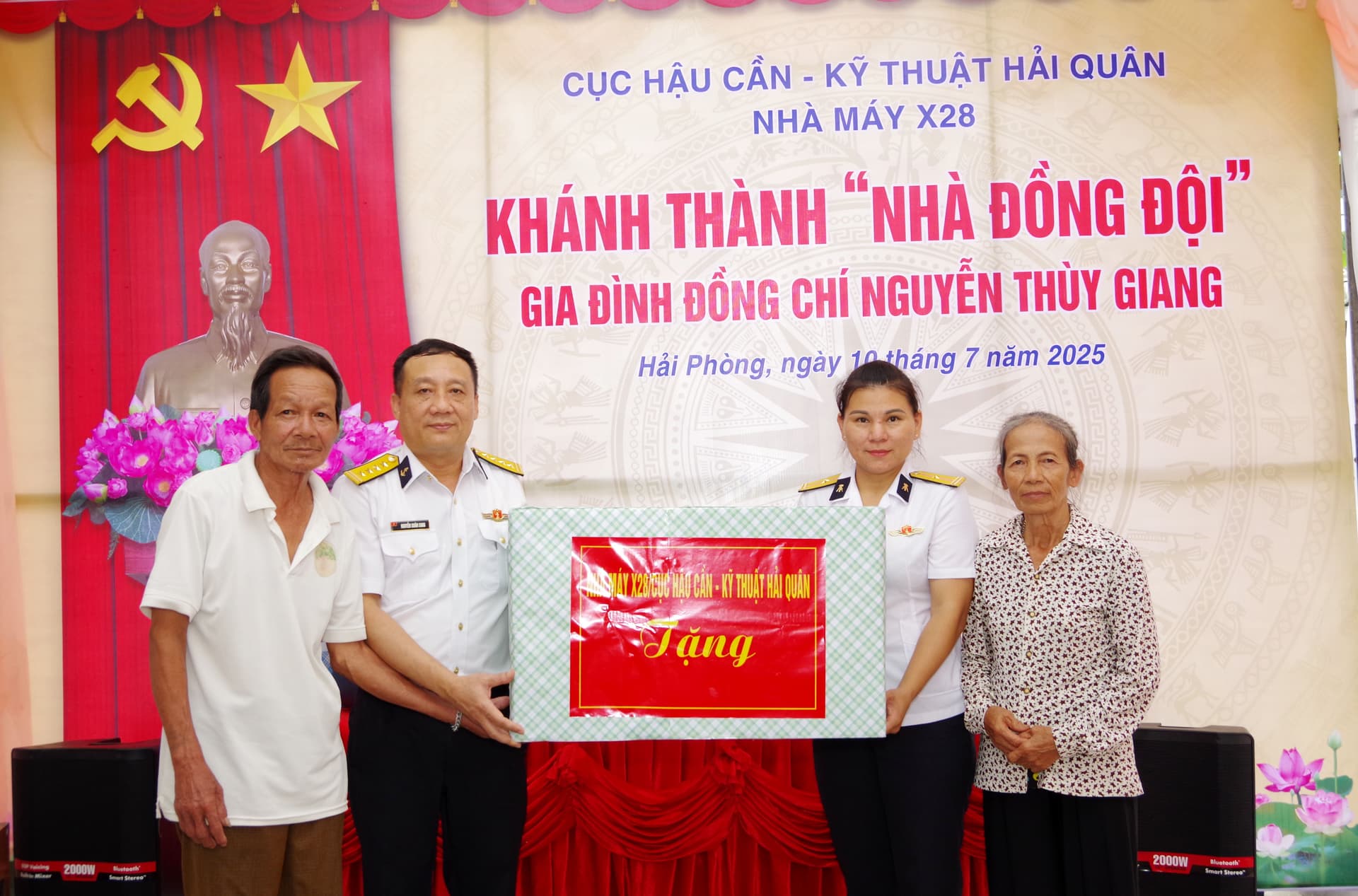 Nhà máy X28 khánh thành nhà đồng đội tại Hải Phòng