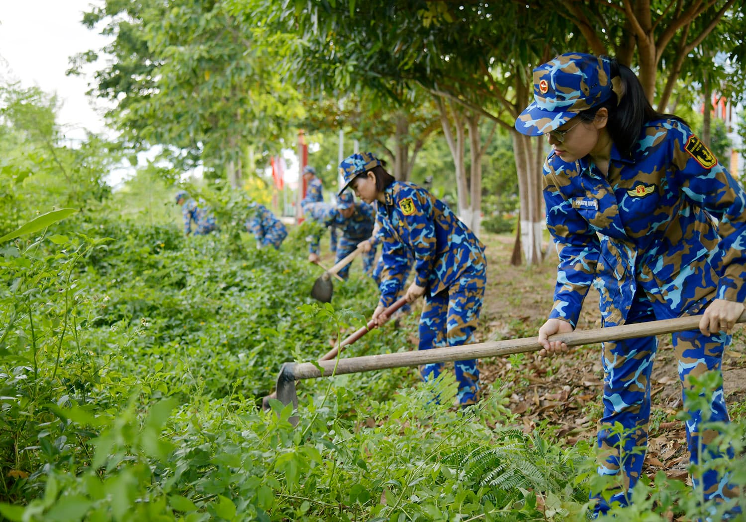 Lữ đoàn 955: Hơn 100 đoàn viên, hội viên tham gia “Ngày Chủ nhật xanh”