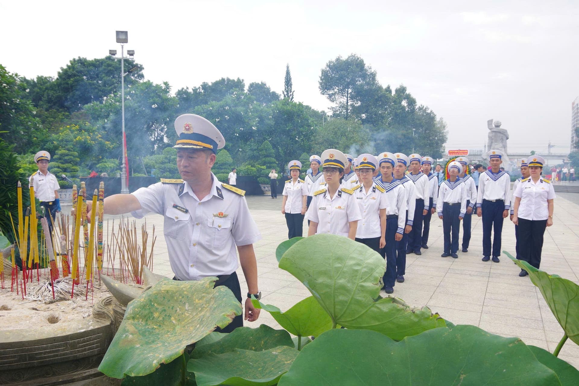 Trường Cao đẳng Kỹ thuật Hải quân: Nhiều hoạt động ý nghĩa nhân kỷ niệm 78 năm Ngày thương binh, liệt sĩ