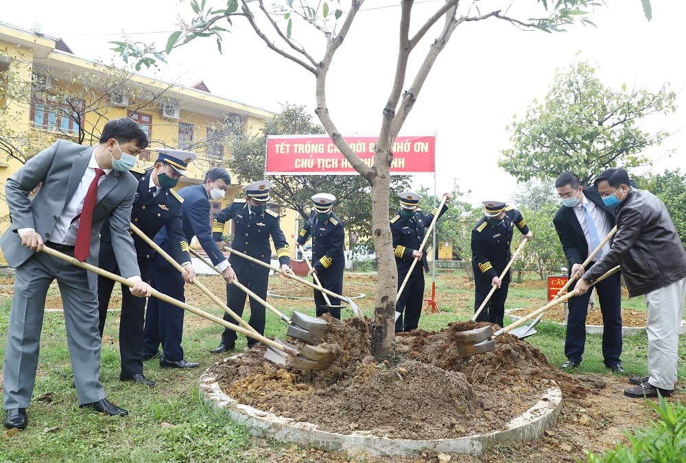Các cơ quan, đơn vị hưởng ứng Tết trồng cây Xuân Nhâm Dần 2022