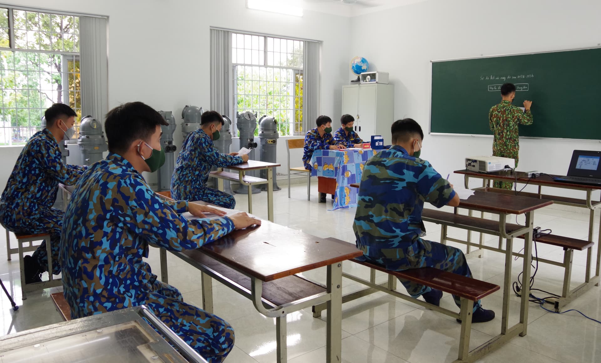 Trường Cao đẳng Kỹ thuật Hải quân: Khai mạc kỳ thi tốt nghiệp năm 2022