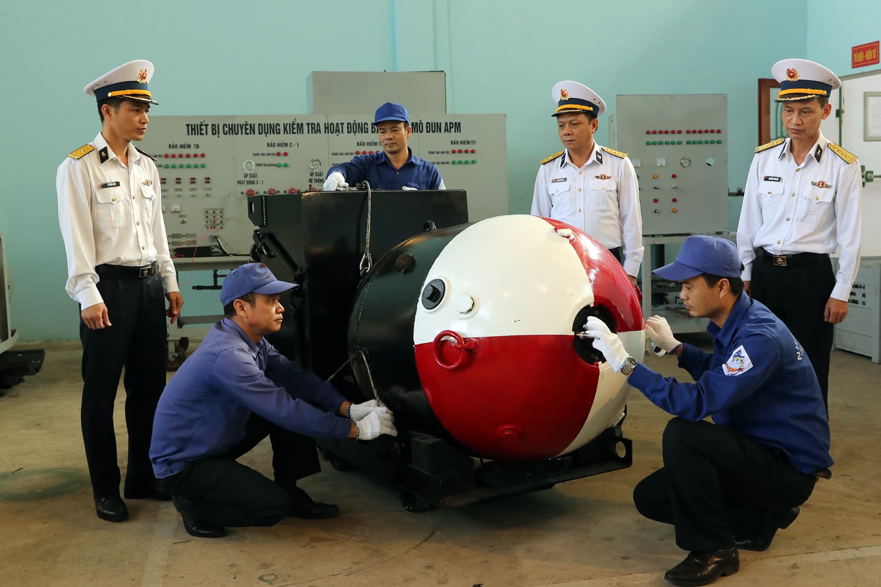 Bảo đảm tốt vũ khí đặc chủng cho các nhiệm vụ