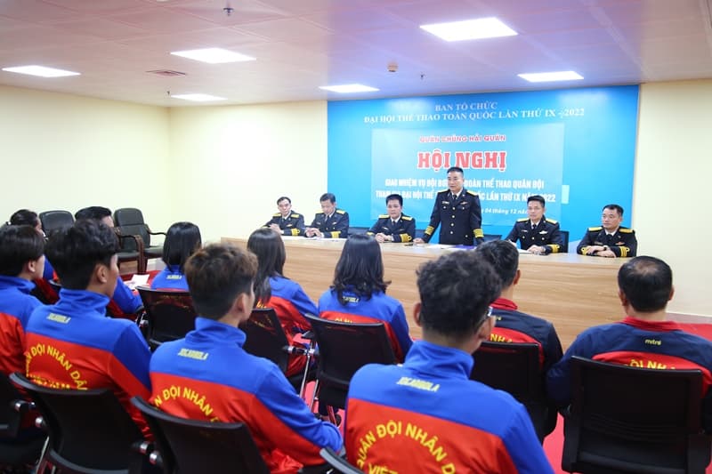 Giao nhiệm vụ cho đội bơi, lặn tham gia Đại hội TDTT toàn quốc lần thứ IX