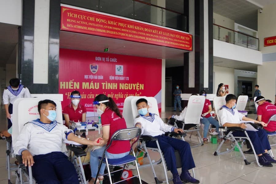 Xây dựng mối đoàn kết quân dân bằng những việc làm thiết thực