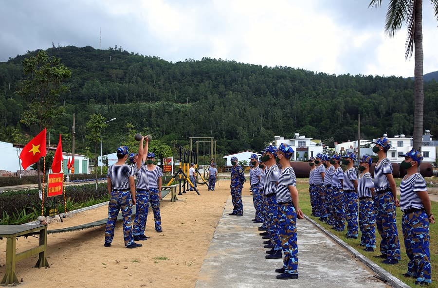 Linh hoạt trong tổ chức huấn luyện chiến sĩ mới