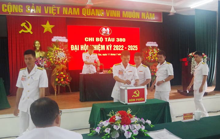 Chi bộ Tàu 380: Đại hội nhiệm kỳ 2022-2025