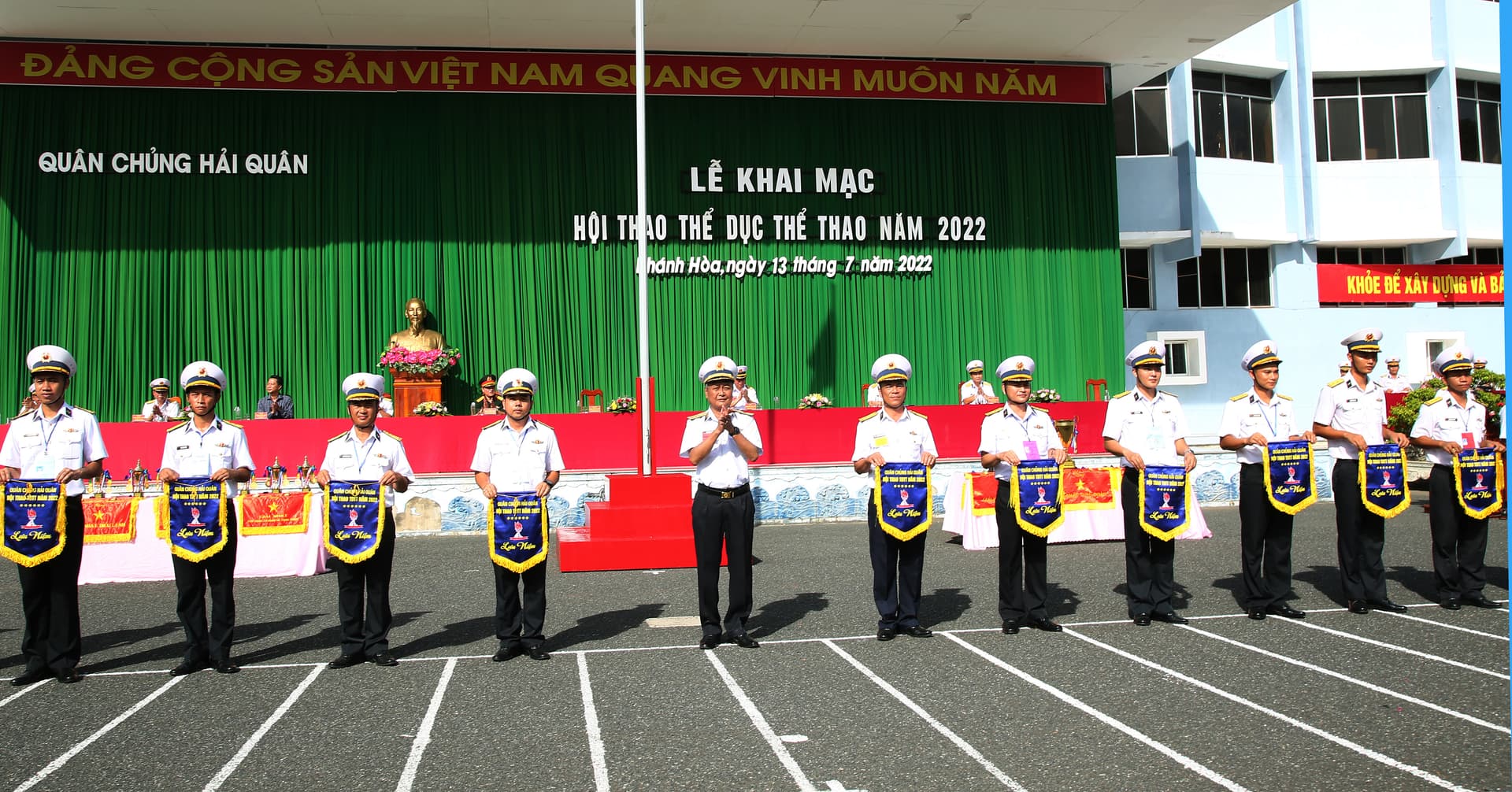 Quân chủng Hải quân khai mạc Hội thao thể dục thể thao năm 2022