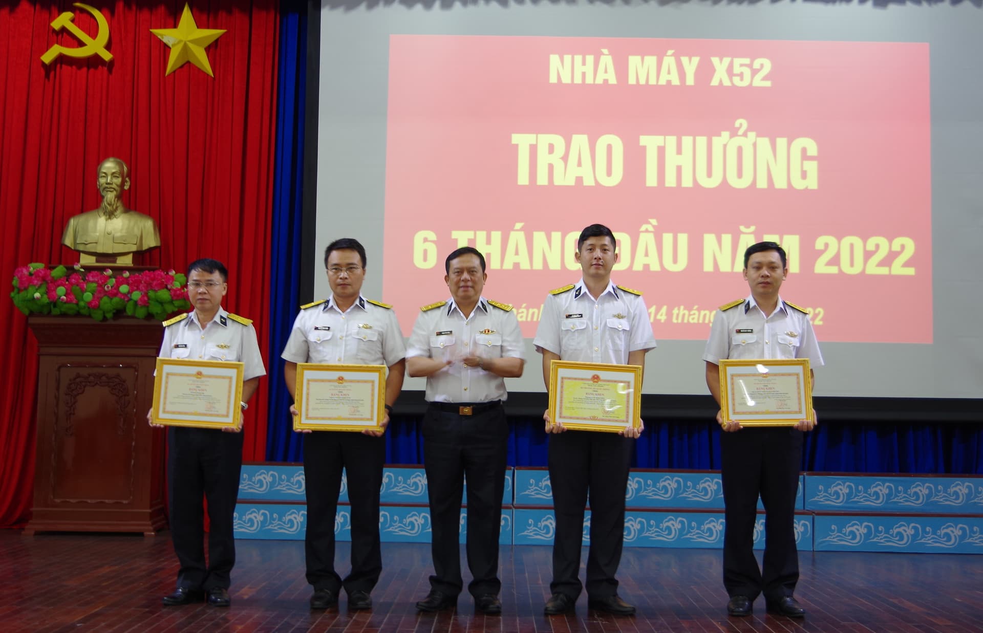 Nhà máy X52 triển khai thực hiện Quy chế công tác quản lý tư tưởng quân nhân