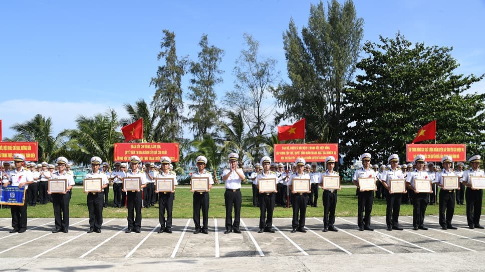 Lữ đoàn 127 bế mạc Hội thi tàu tốt, Hội thao huấn luyện tàu năm 2022