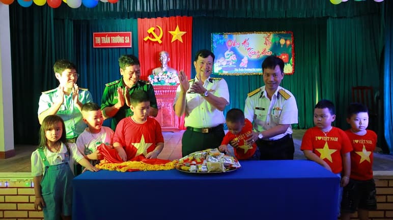Lữ đoàn 146: Sôi nổi “Đêm hội trăng rằm”