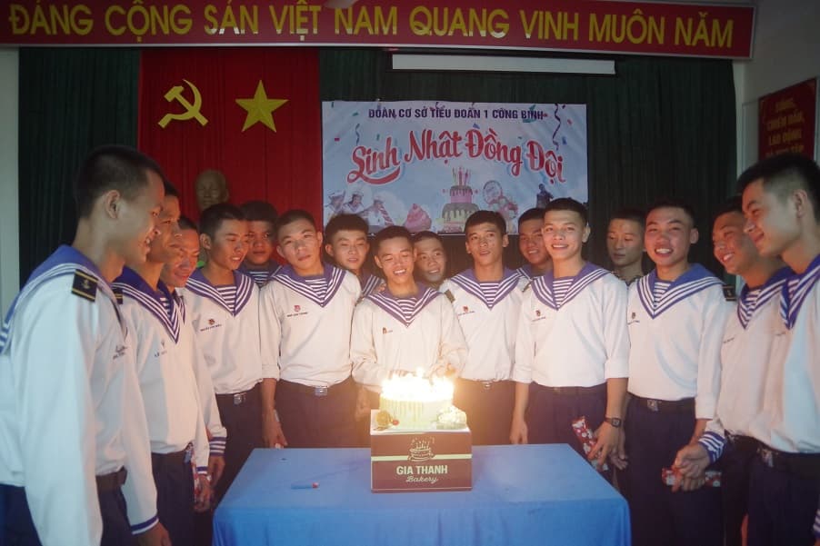 Đoàn cơ sở Tiểu đoàn 1 Công binh tổ chức sinh nhật đồng đội Quý III