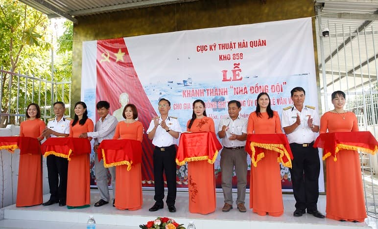 Cục Kỹ thuật Hải quân khánh thành và bàn giao nhà đồng đội