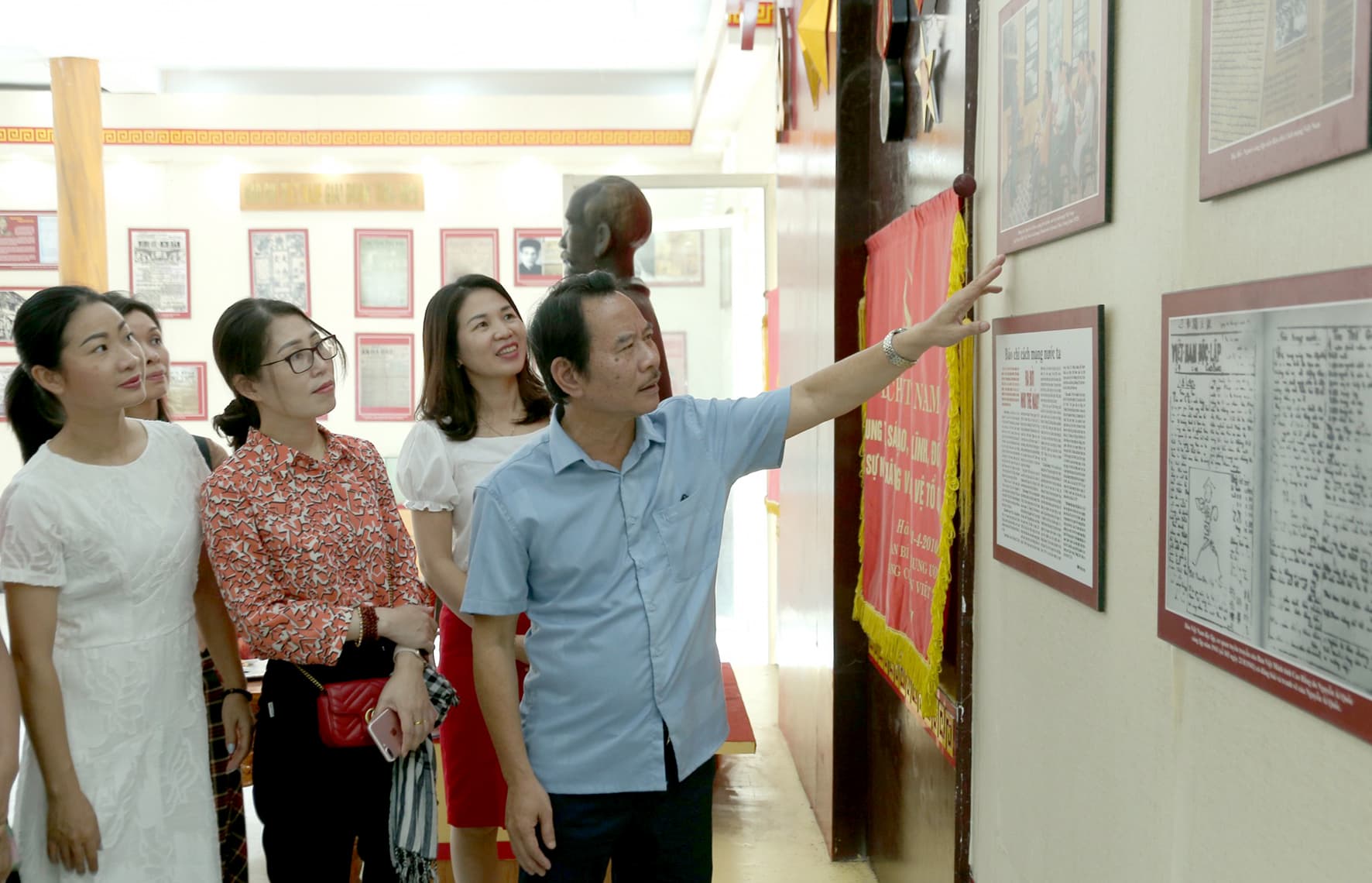 Về nơi cội nguồn của những người làm báo