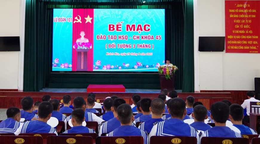Lữ đoàn 101: Bế mạc đào tạo HSQ-CH Khóa 45